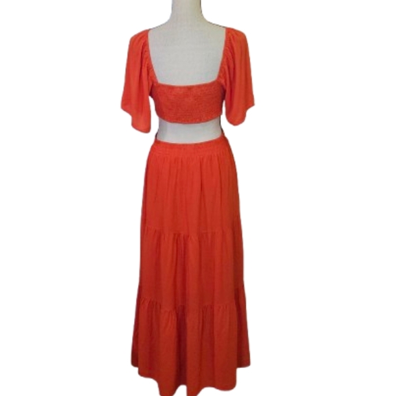 LEANI Orange Short Sleeve Crossover Waist, Tiered Maxi Dress w/Cut-Out,Large - Picture 3 of 16